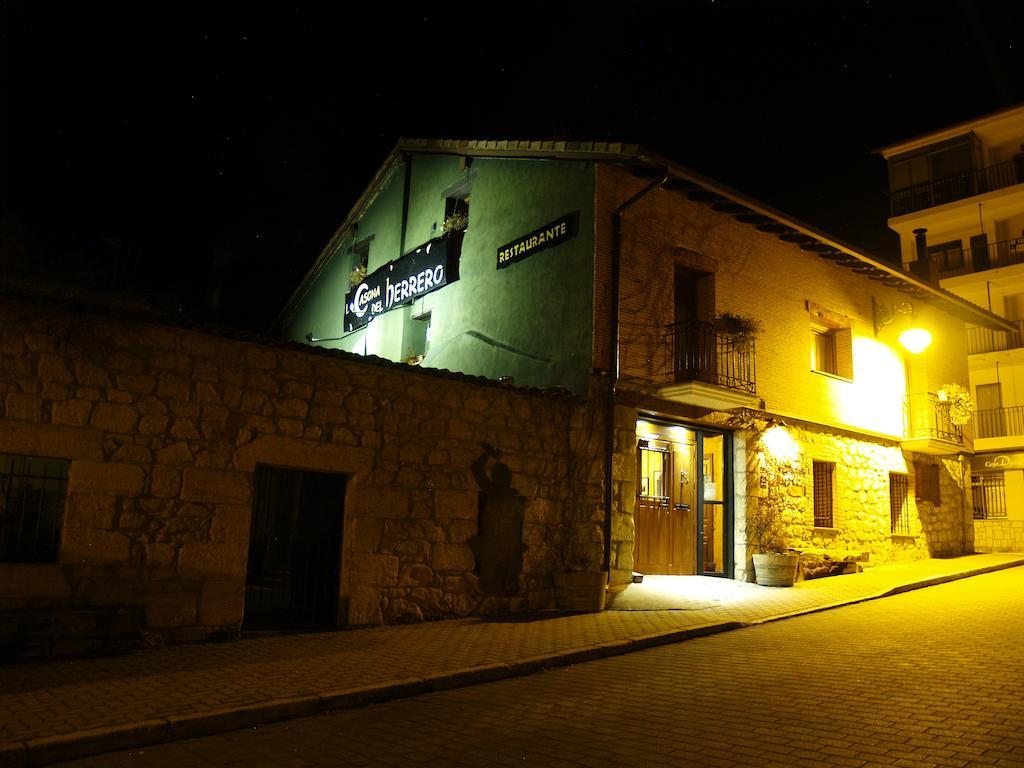 La Casona Del Herrero ナバレノ エクステリア 写真